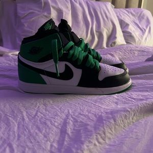 Jordan size 5 in kids girls size 3 in kids boys